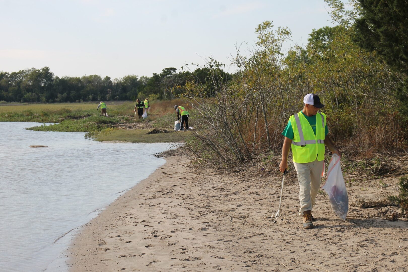 Georgia Ports and partners work to keep waterways, marshlands clean